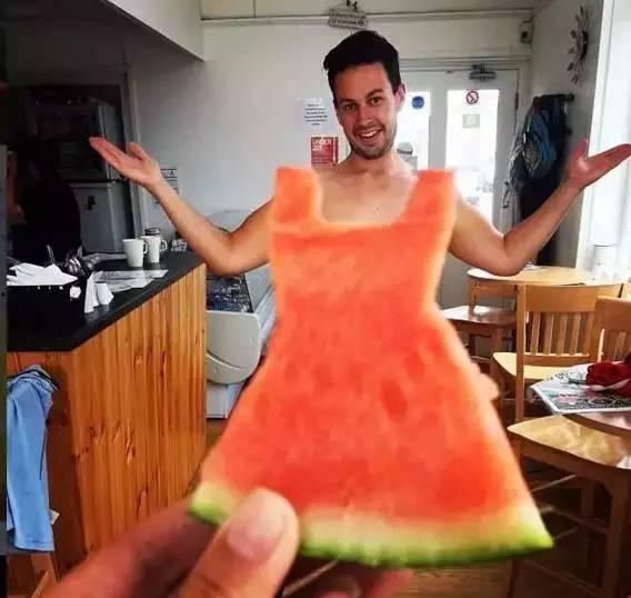 吃瓜的人拍照姿势,揭秘吃瓜群众拍照姿势大赏